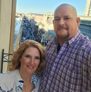 Meet your Posher, Robin